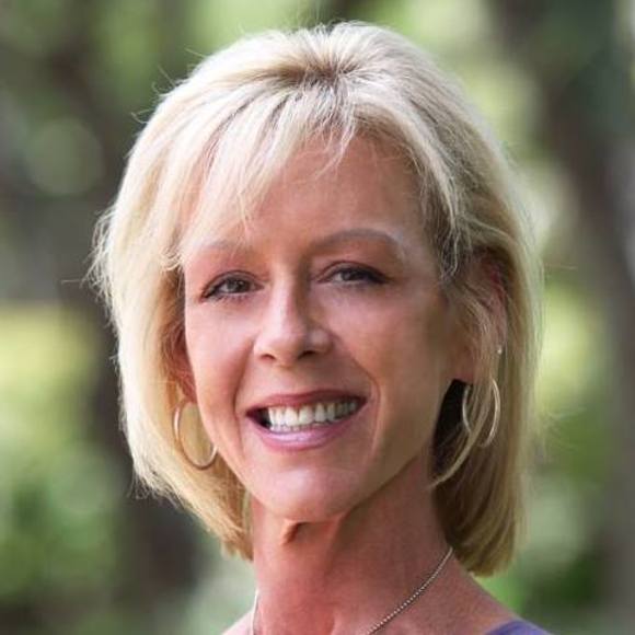 Meet your Posher, Joan - Picture 1 of 1